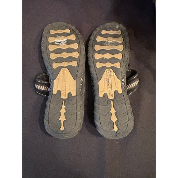 Women’s Skechers Sandals Reggae Suede Toe Loop Black Slip On Shoes, size 11 - Picture 4 of 4